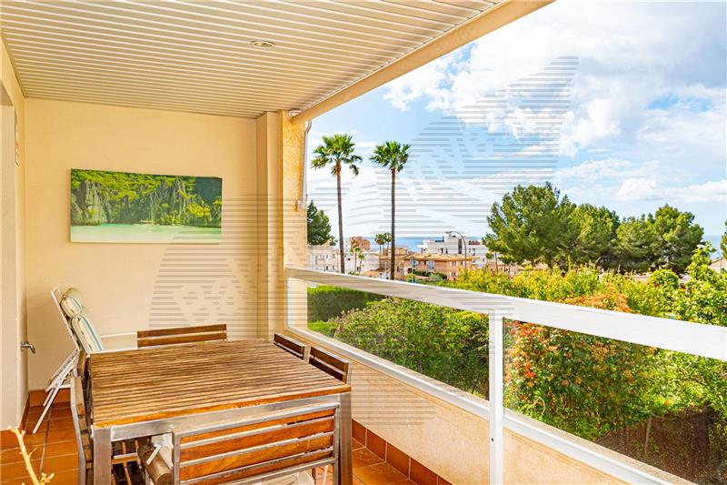 Zu vermieten. Wohnung in Bonanova in Wohnanlage mit Gemeinschaftspool,