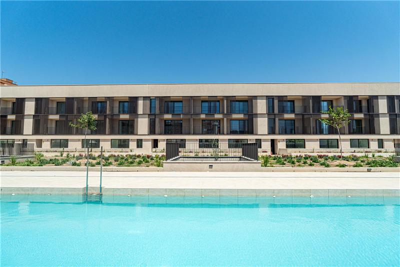 Neubauwohnung mit Terrasse in einer Wohnanlage mit Gemeinschaftspool in Palma