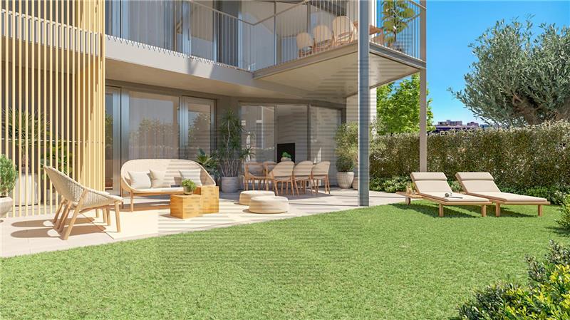 Brand new. Ground floor with garden of approx. 37m2 in residential complex with communal pool,